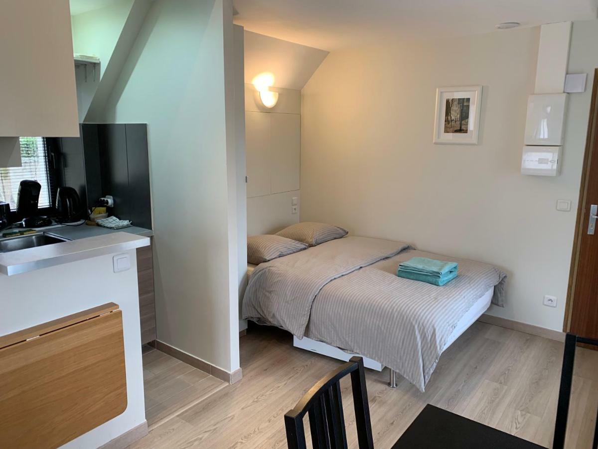 Jouy La Longere, Proche Hec, Versailles, Parking Prive Gratuit Dış mekan fotoğraf